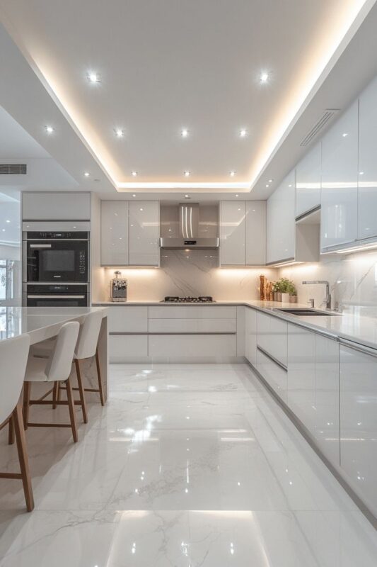 Tủ bếp nhựa Acrylic bóng gương phản chiếu ánh sáng