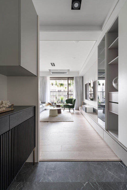 Căn hộ nhỏ thiết kế gọn gàng, thoáng sáng