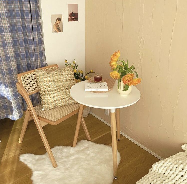 Gợi ý các mẫu bàn ghế cho phòng ngủ nhỏ. Cách bố trí Bàn ghế cho phòng ngủ nhỏ