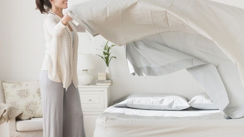 Làm sạch nệm và đầu giường